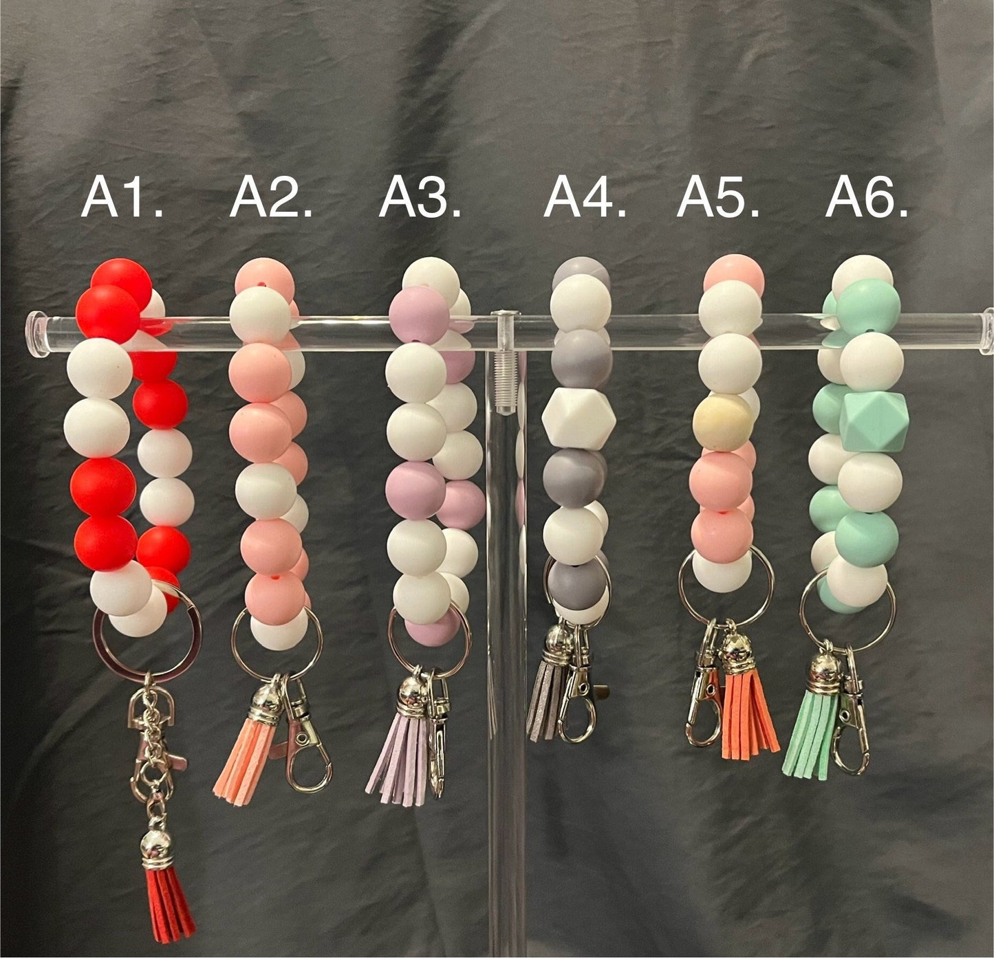 Elegance at Your Fingertips: Stylish Silicon Wristlet Keychain for On-the-Go Convenience!
